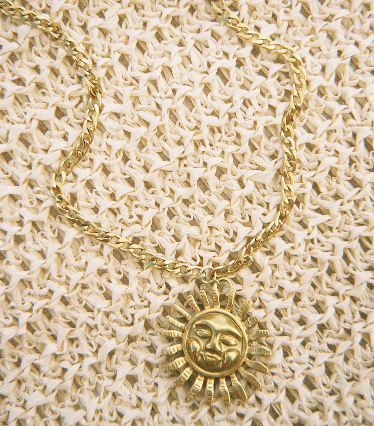 SUNKISSED NECKLACE