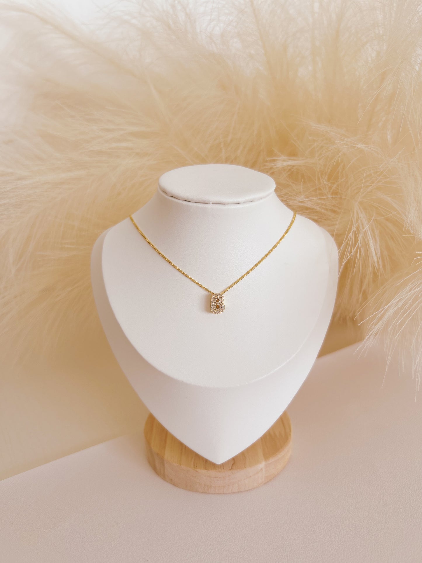 SHINY LETTER NECKLACE