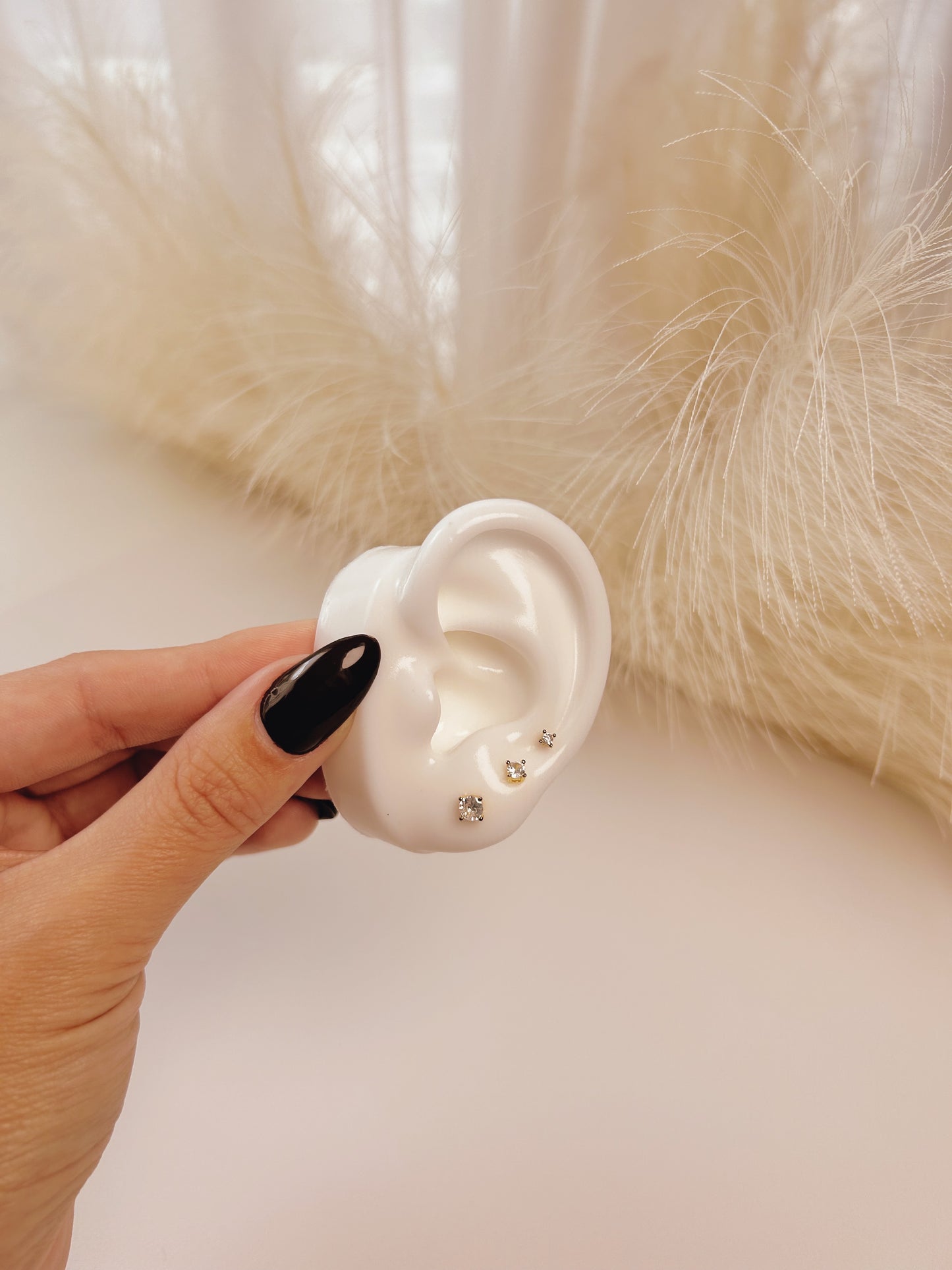 TRIO SPARK STUDS SET