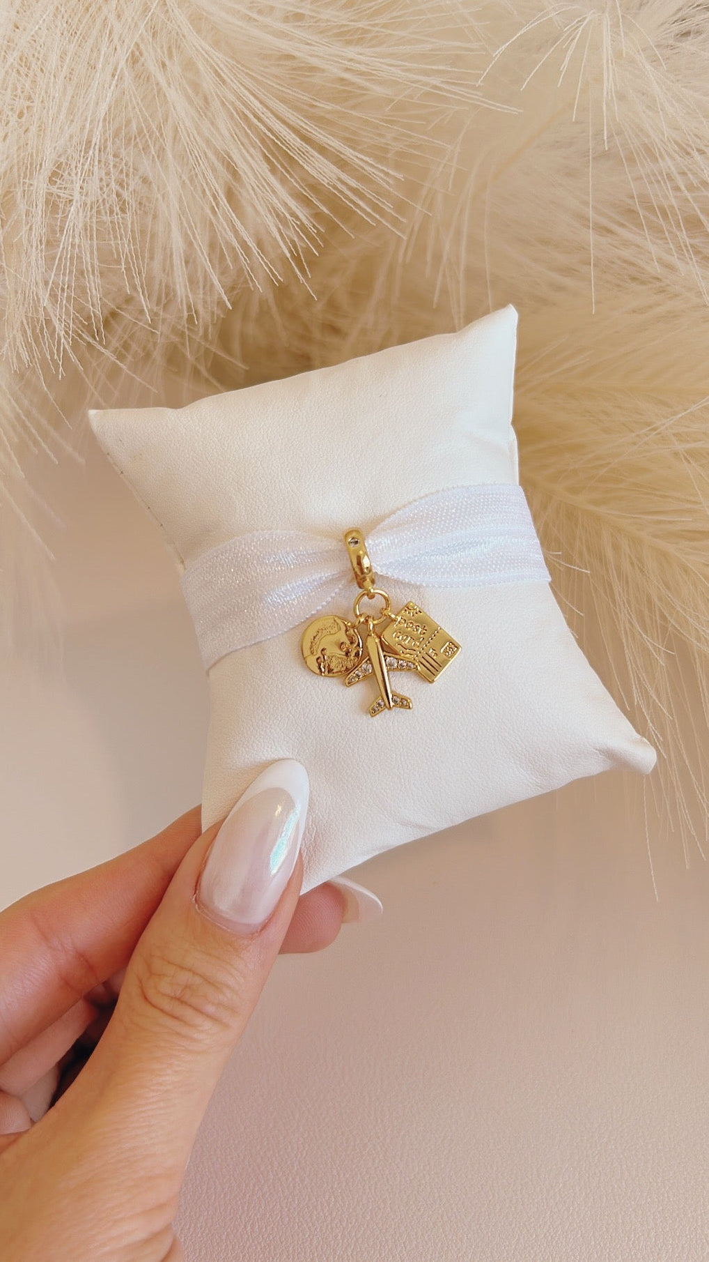 DESTINO DORADO BRACELET