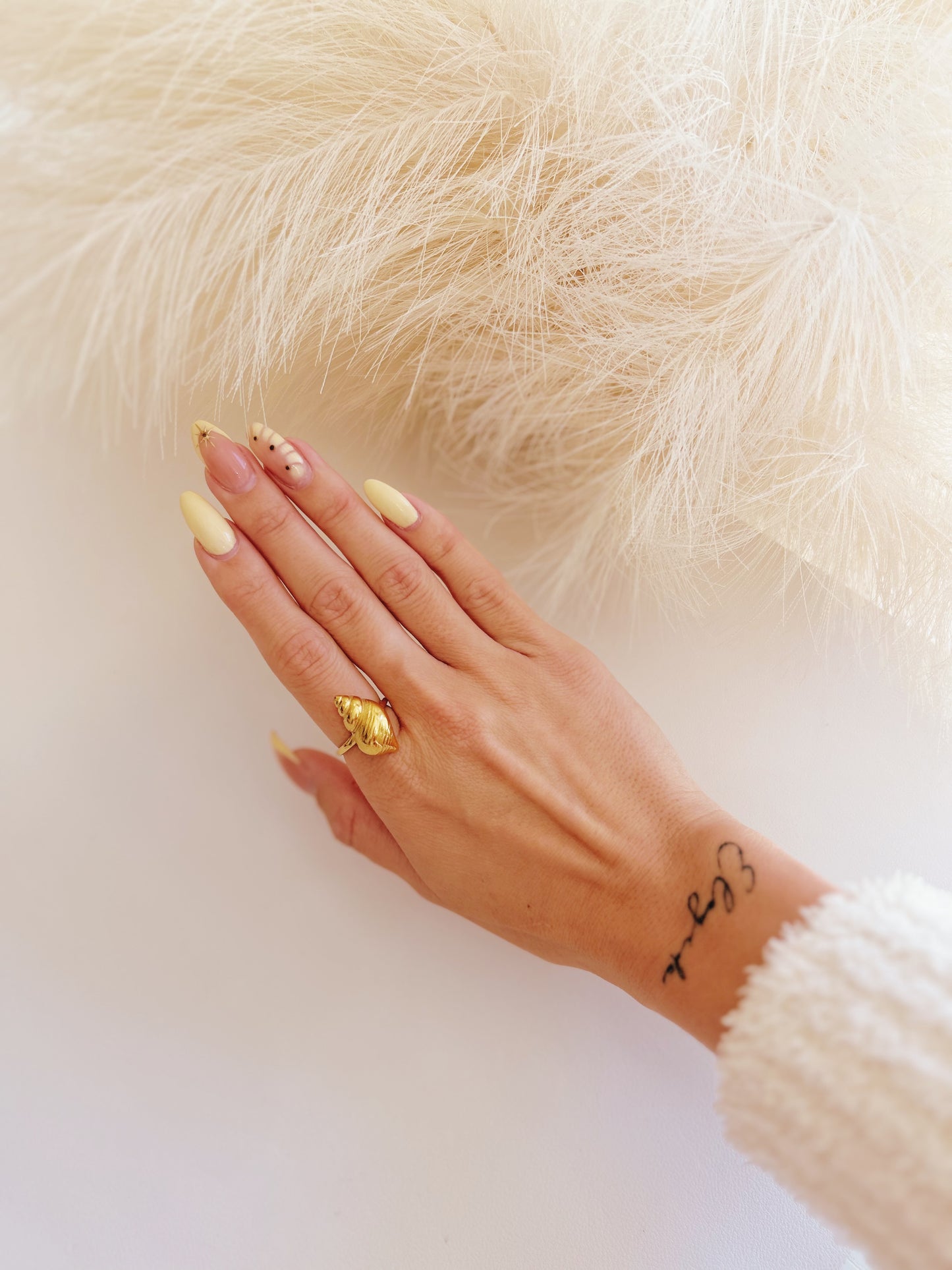 CARACOLA RING