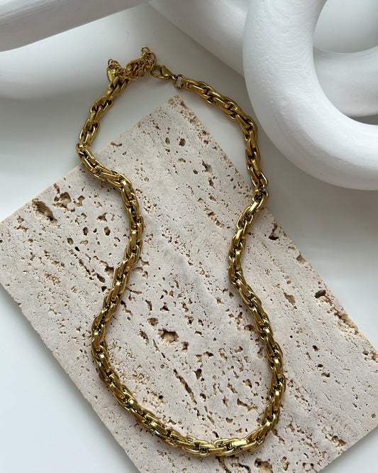 SAVANNAH NECKLACE