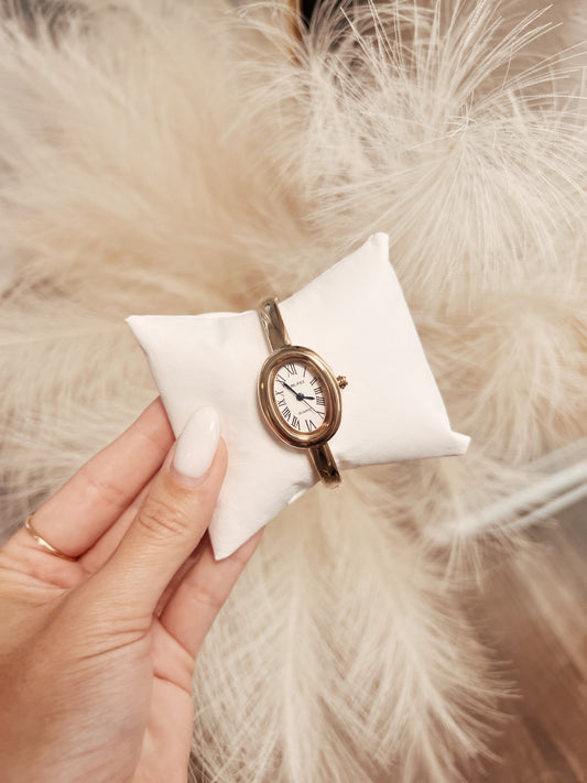 VINTAGE WATCH