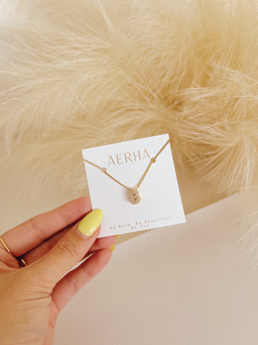 SHINY LETTER NECKLACE