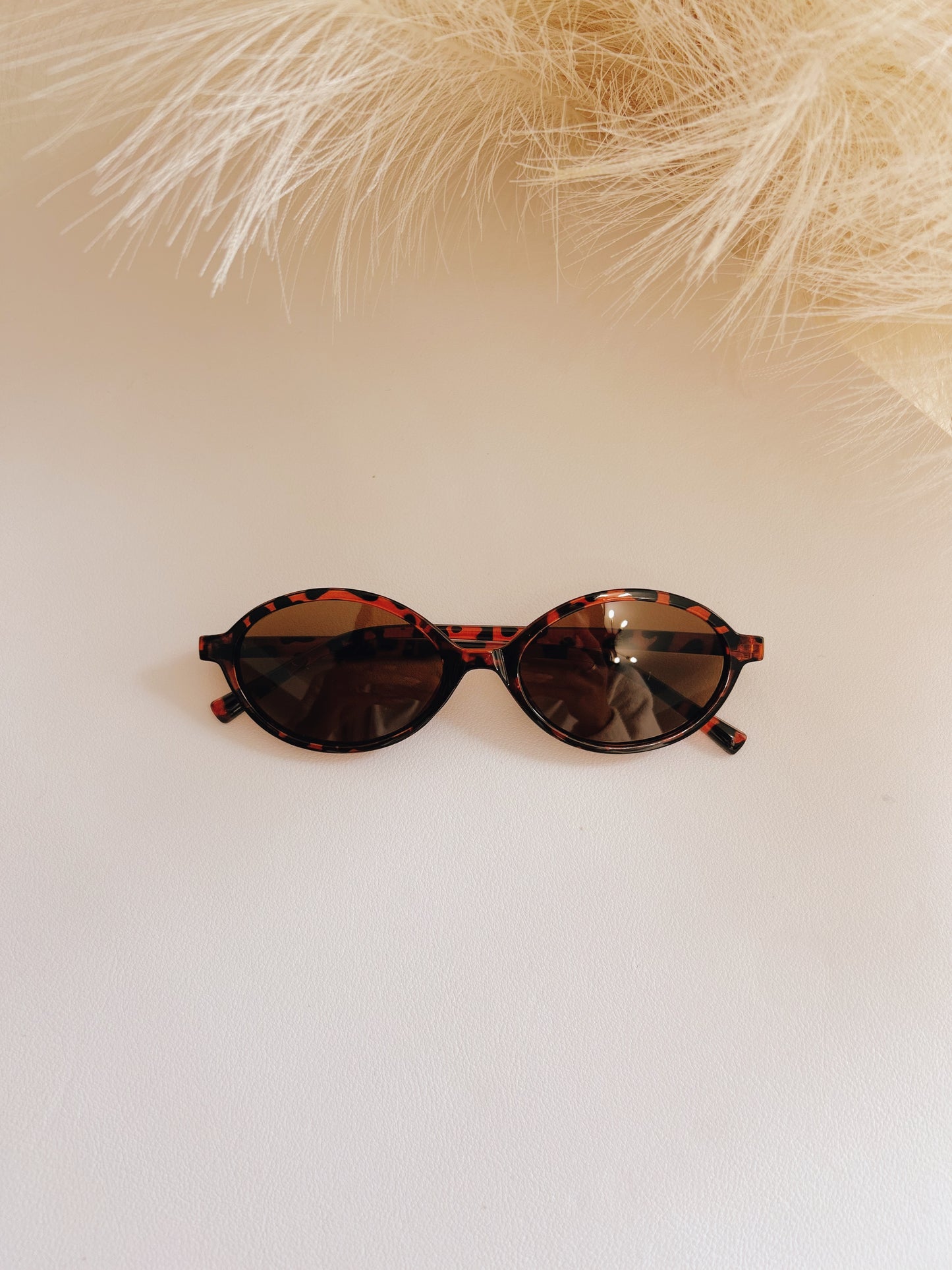 MÍA SUNGLASSES
