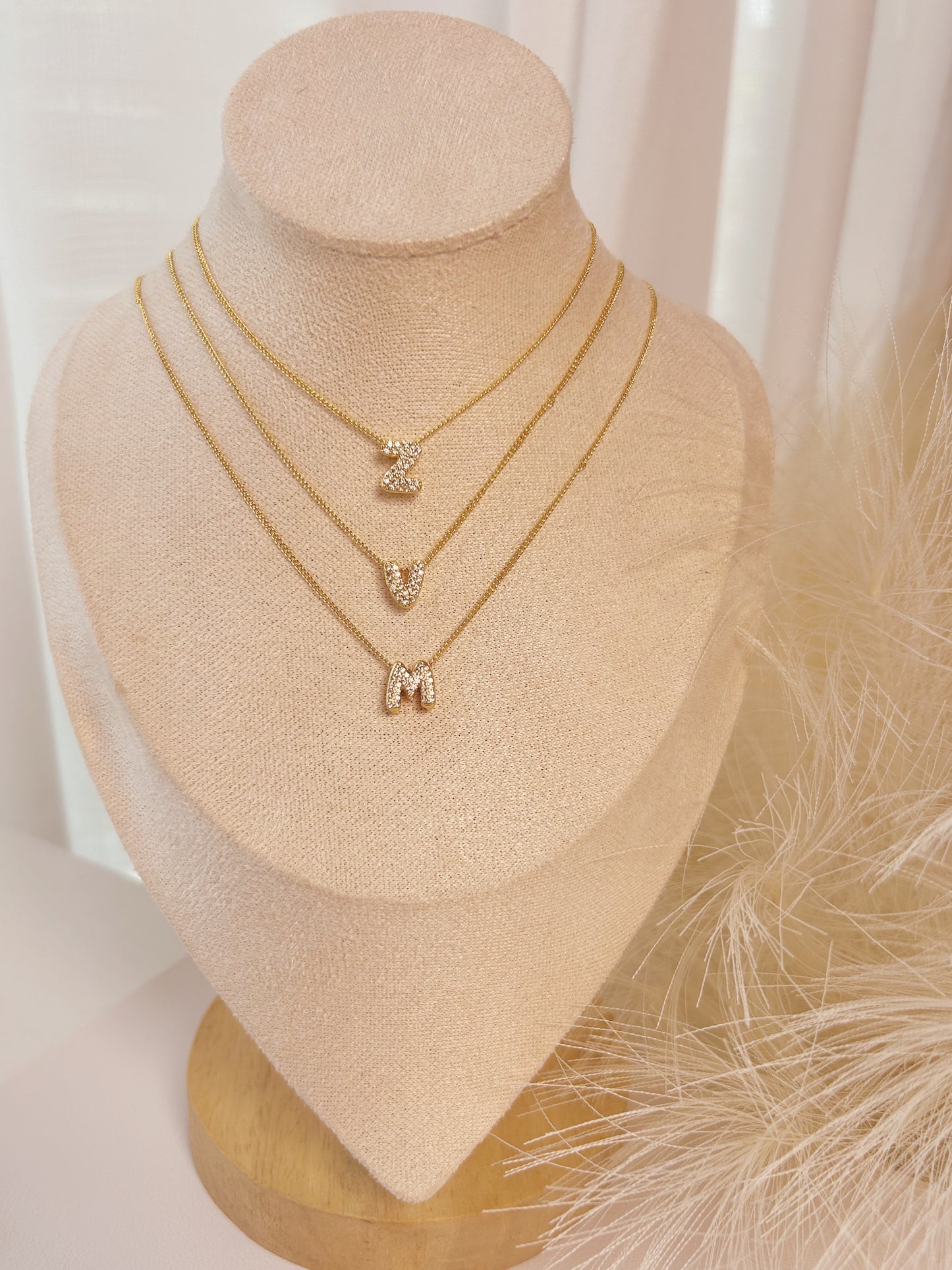 SHINY LETTER NECKLACE