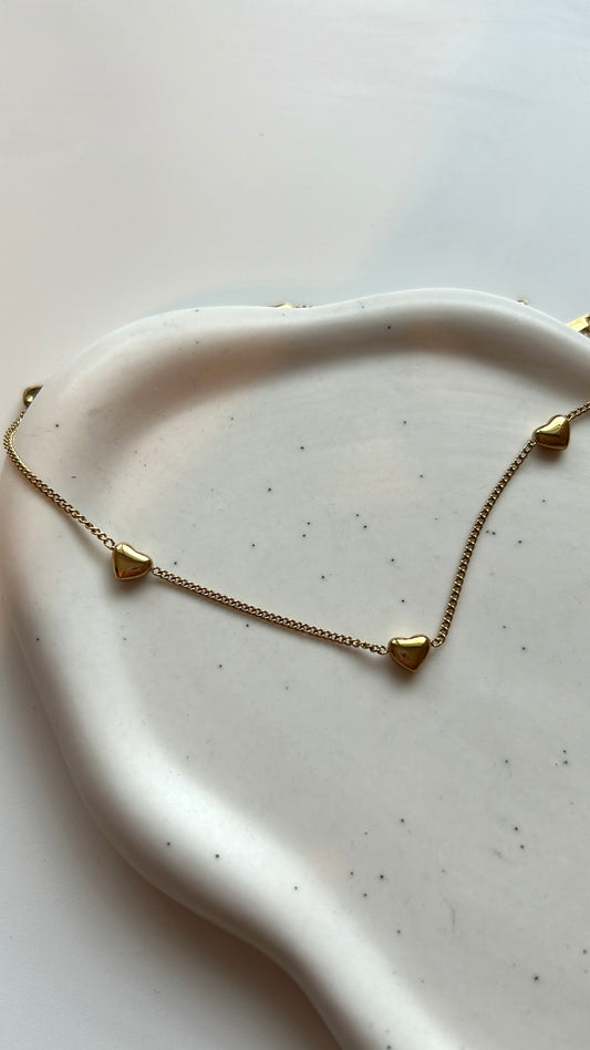 LY NECKLACE