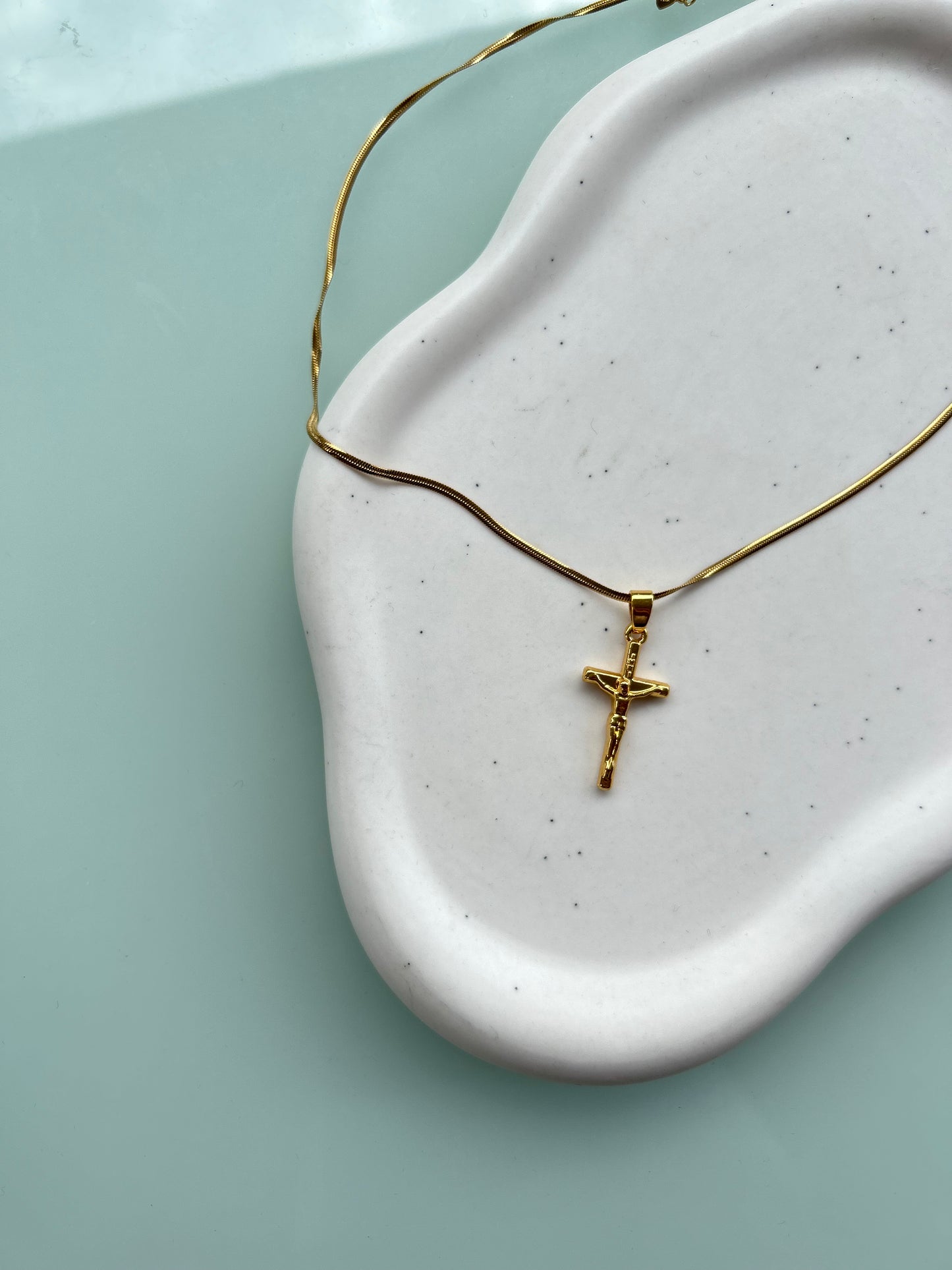 CROSS NECKLACE MENS