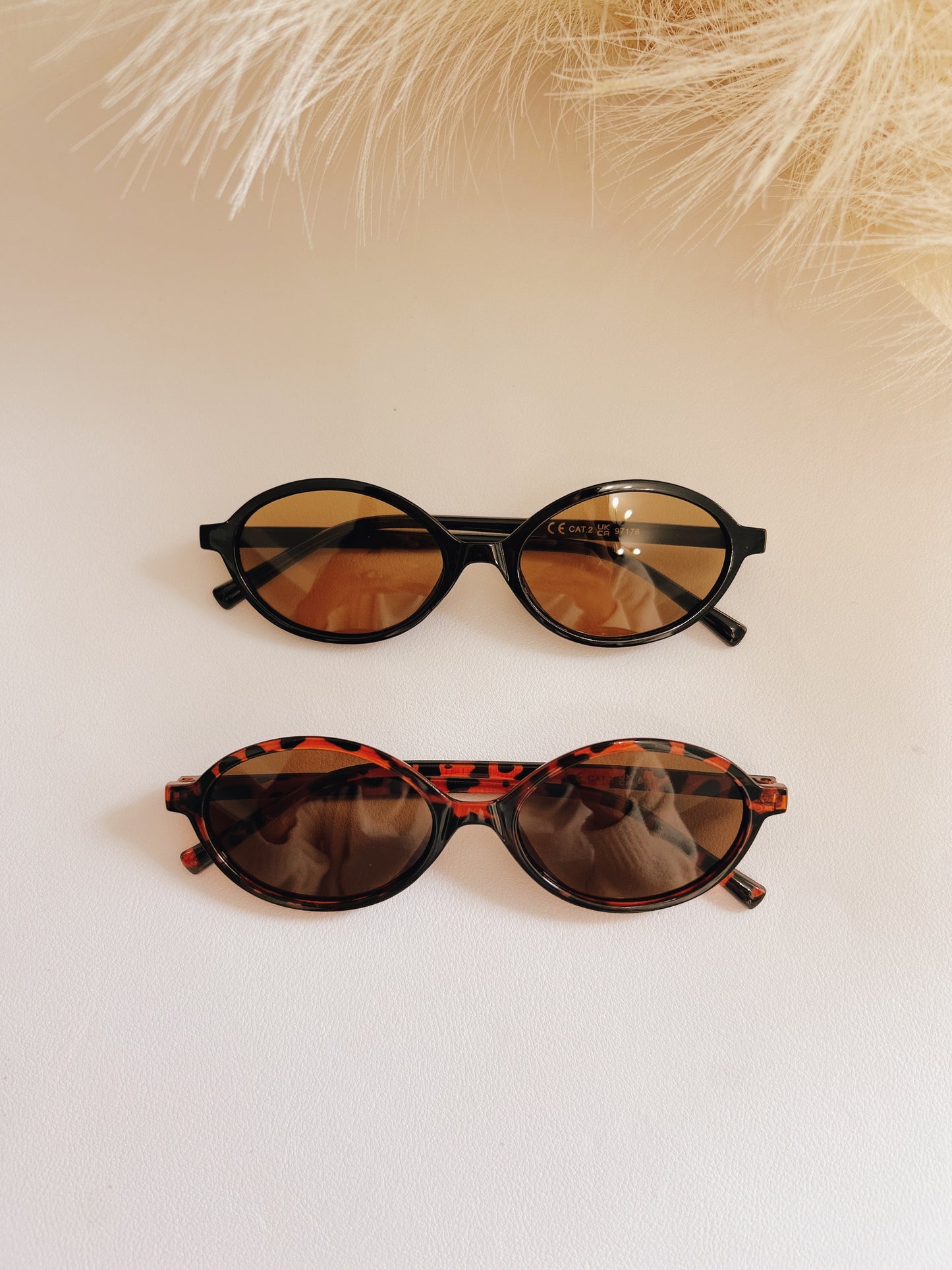 MÍA SUNGLASSES