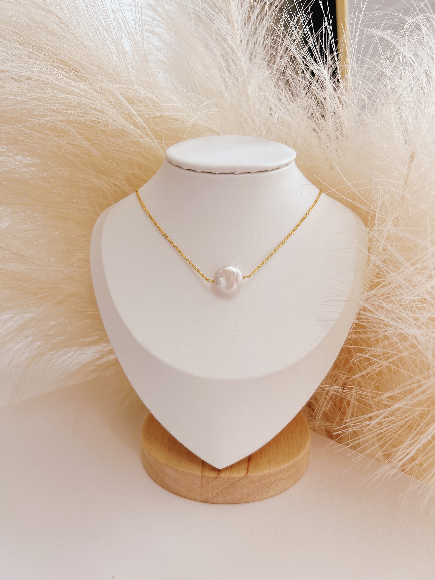 NOVA NECKLACE