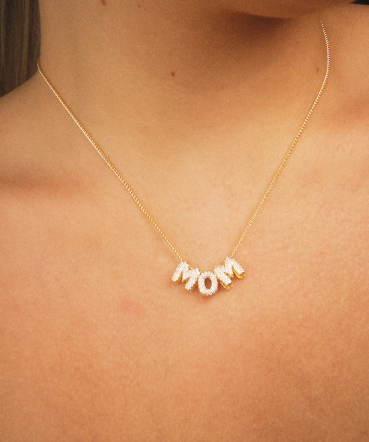 MAMÁ NECKLACE